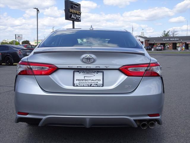 2019 toyota camry se
