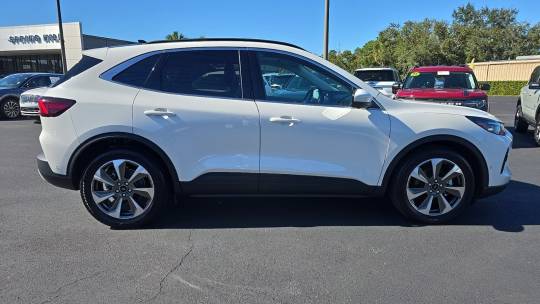 2023 Ford Escape