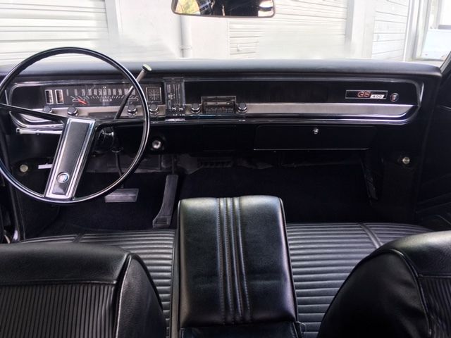 this is a 1967 buick skylark convertible