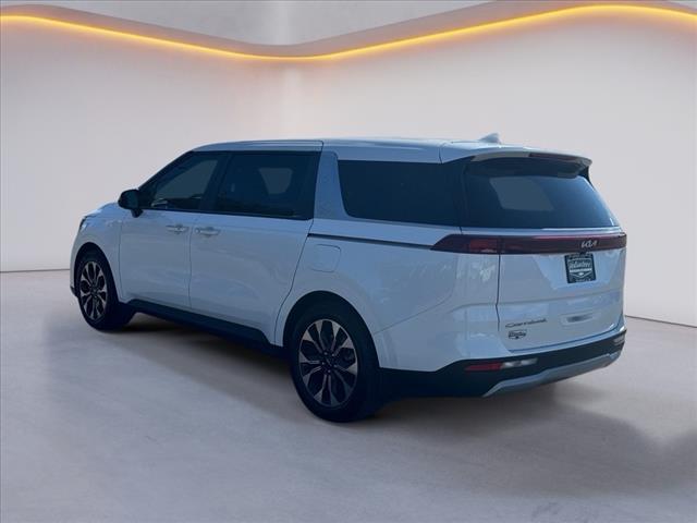 2022 kia carnival ex