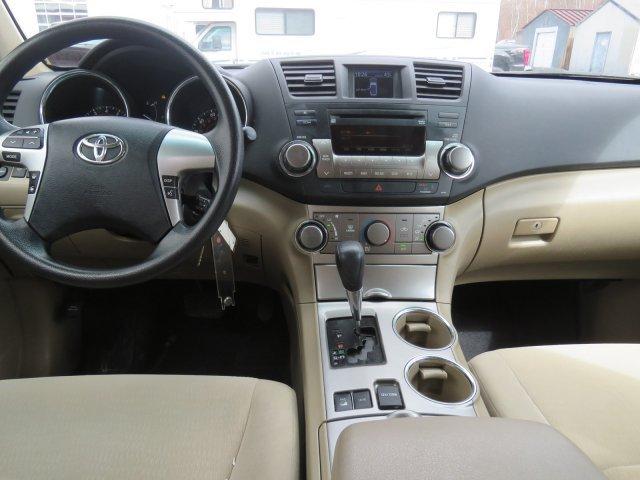 used 2012 toyota highlander 4wd laconia, nh 03246 for sale in laconia, new hampshire