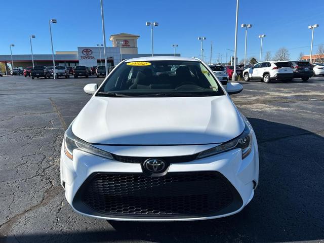 2022 toyota corolla le