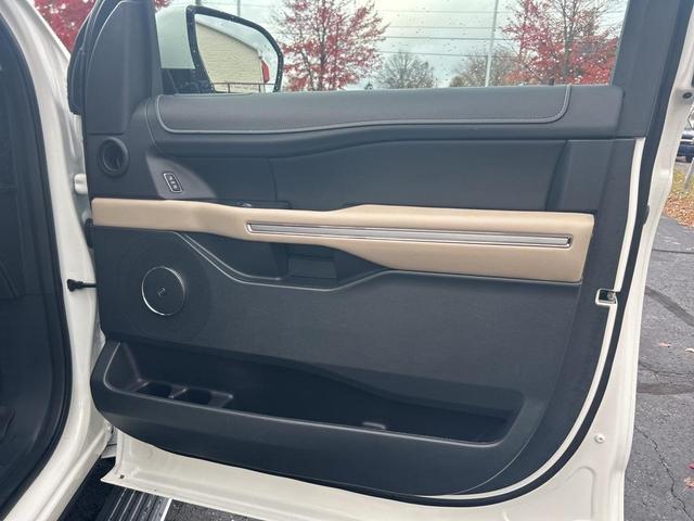 2022 ford expedition max limited
