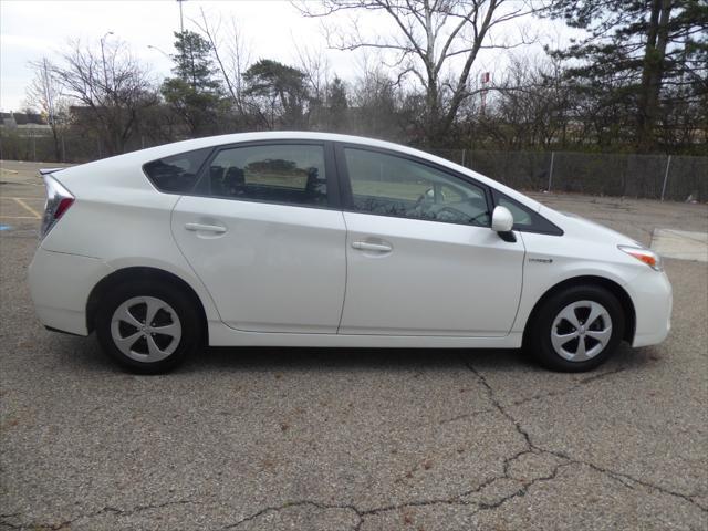 2012 toyota prius three