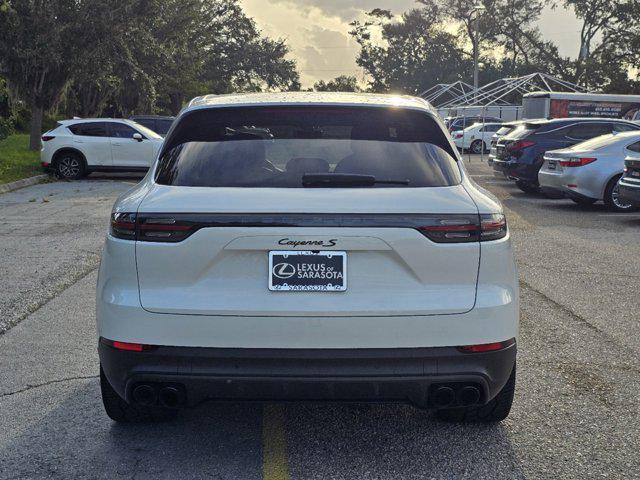 2021 porsche cayenne s