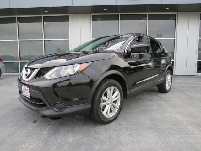 2017 nissan rogue s sport utility 4d