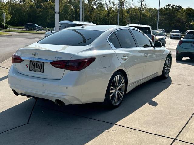 2018 infiniti q50 hybrid luxe