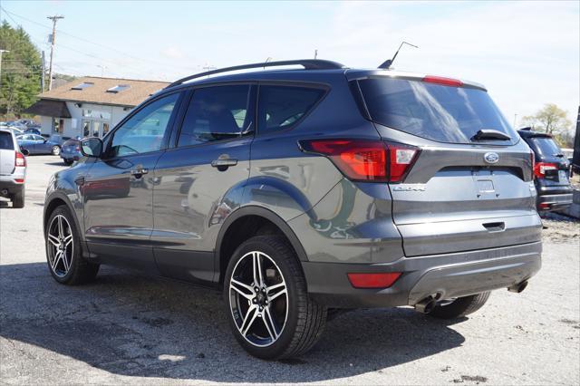 2019 ford escape sel