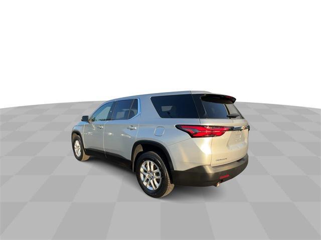 2022 chevrolet traverse ls