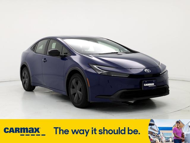 2023 toyota prius le
