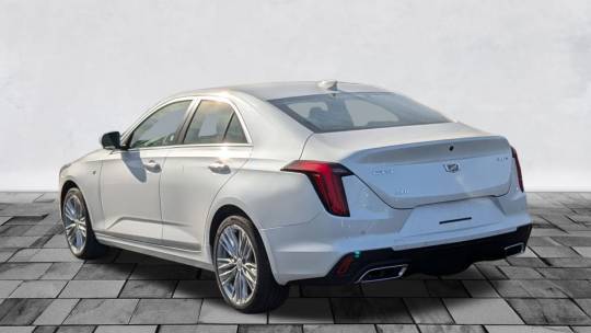 2025 Cadillac se