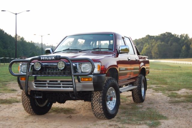 1989 toyota hilux ssr doublecab diesel pickup truck not tacoma land cruiser