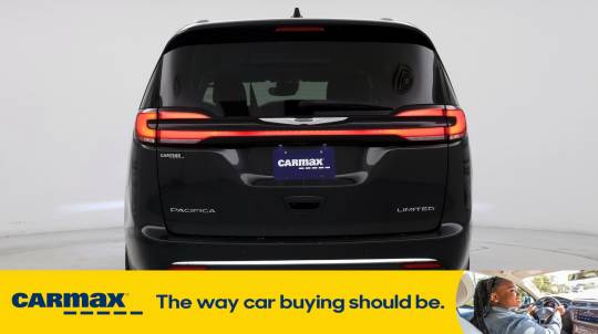 2022 Chrysler Pacifica