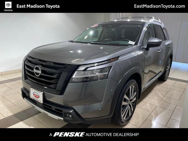 2022 nissan pathfinder platinum