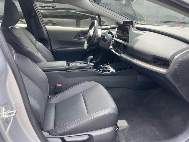 2024 toyota prius xle