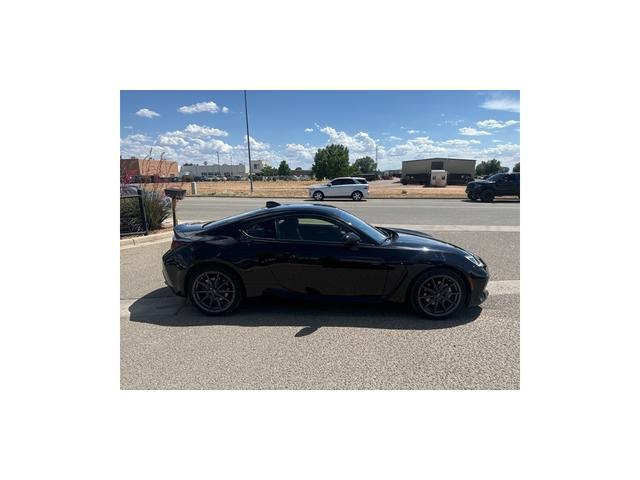 2023 subaru brz limited