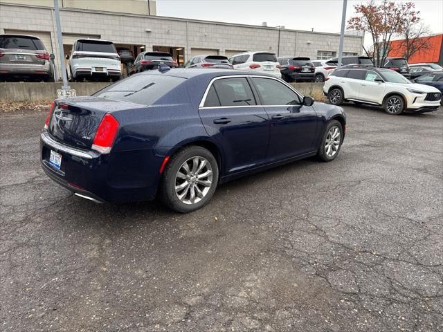 2015 chrysler 300 limited