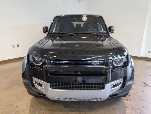 2023 land rover defender se