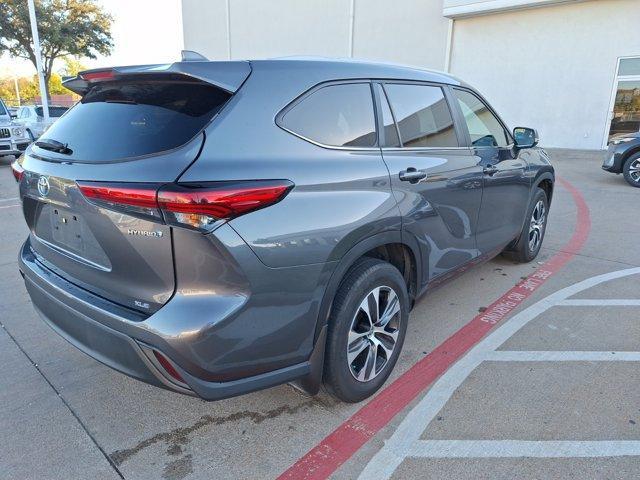2023 toyota highlander hybrid xle