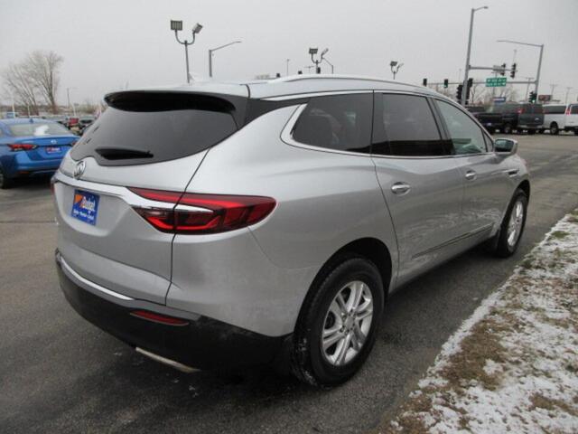 2020 buick enclave essence