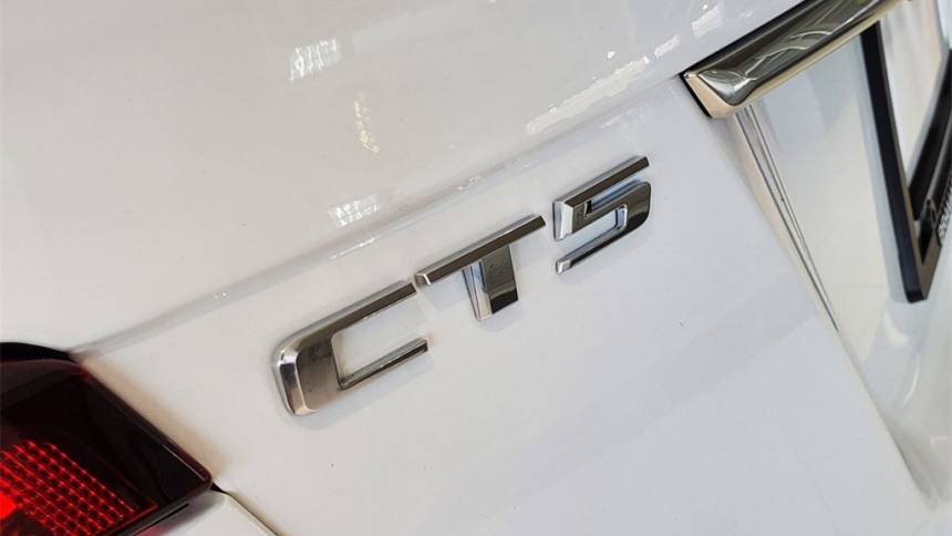 2024 cadillac ct5 luxury
