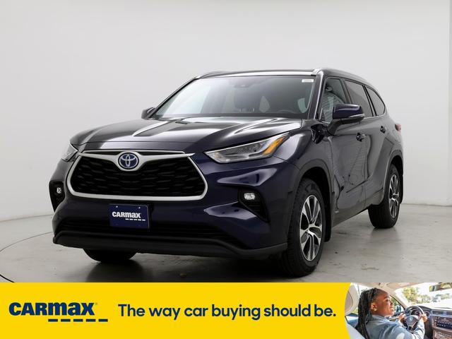 2022 toyota highlander hybrid xle