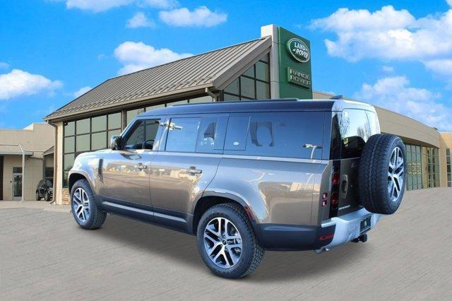 2024 land rover defender p400 s