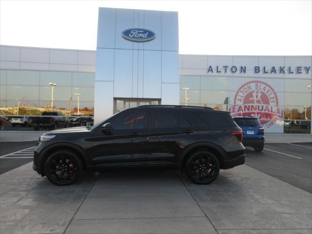 2023 ford explorer st