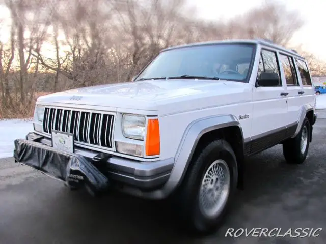 1993 jeep cherokee country 4x4 ... 89,884 original miles