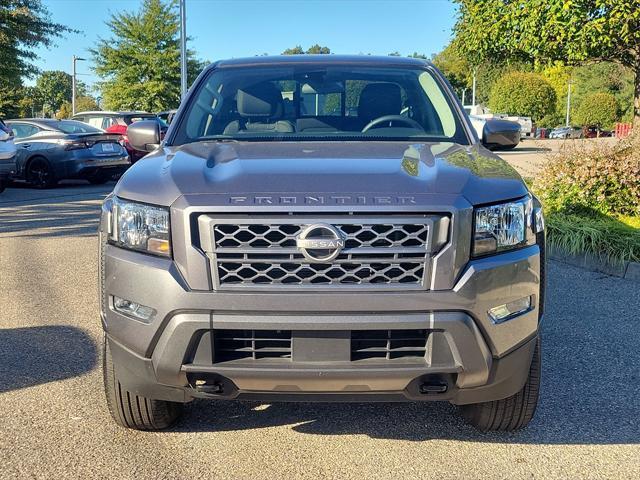 2023 nissan frontier sv