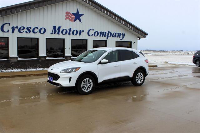2020 ford escape se