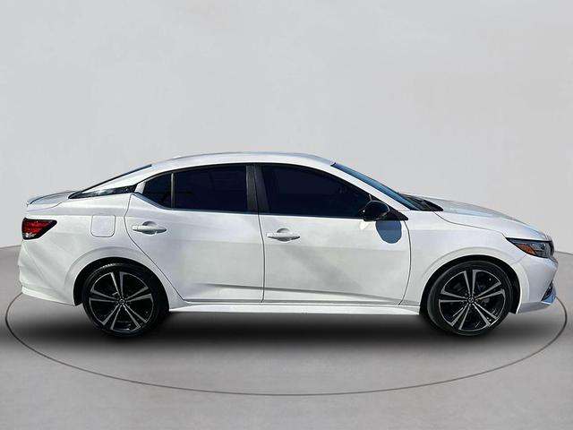 2022 nissan sentra sr
