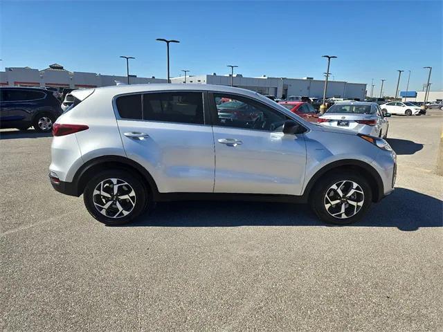2020 kia sportage s