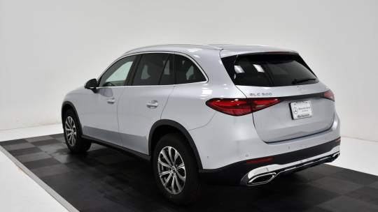 2025 Mercedes-Benz GLC