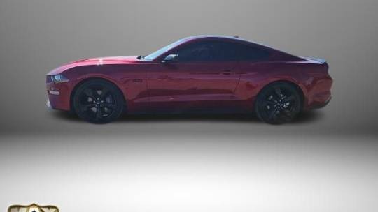 2022 ford mustang gt