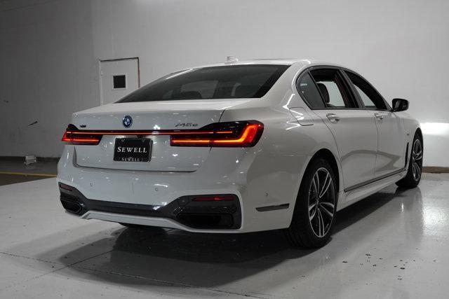 2022 bmw 745e xdrive