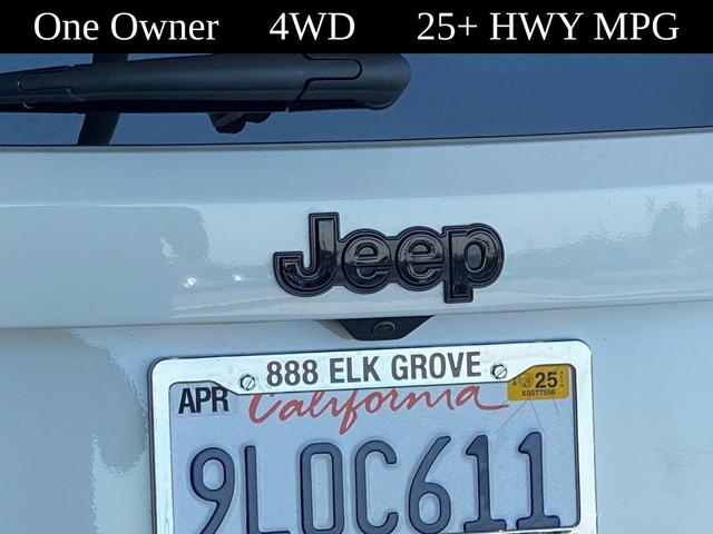 2023 jeep renegade trailhawk