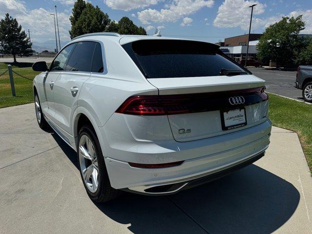 2023 audi q8 premium