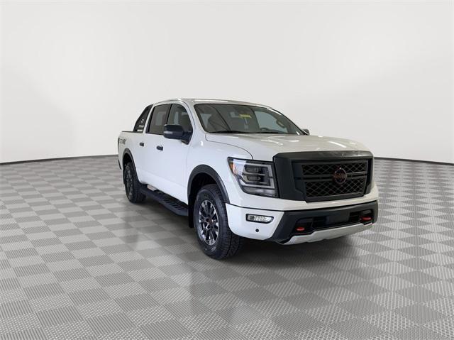 2023 nissan titan pro-4x