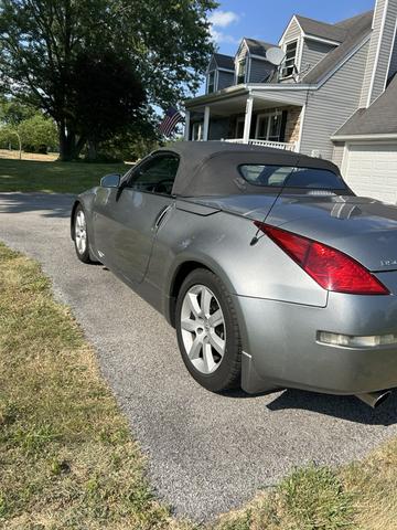 2004 nissan 350z touring