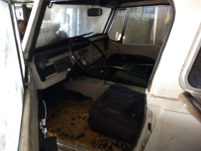 1968 jeep jeepster commando "barn find"
