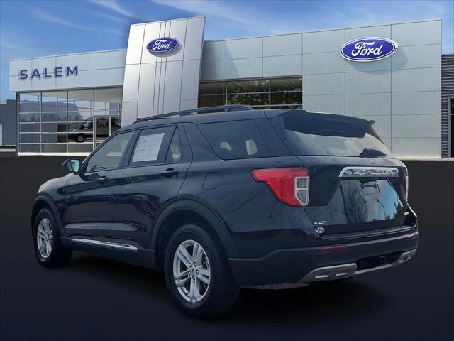 2022 ford explorer xlt