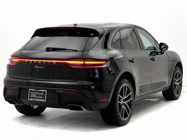 2024 porsche macan base