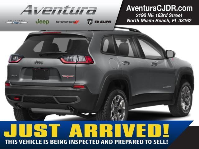 2022 jeep cherokee trailhawk