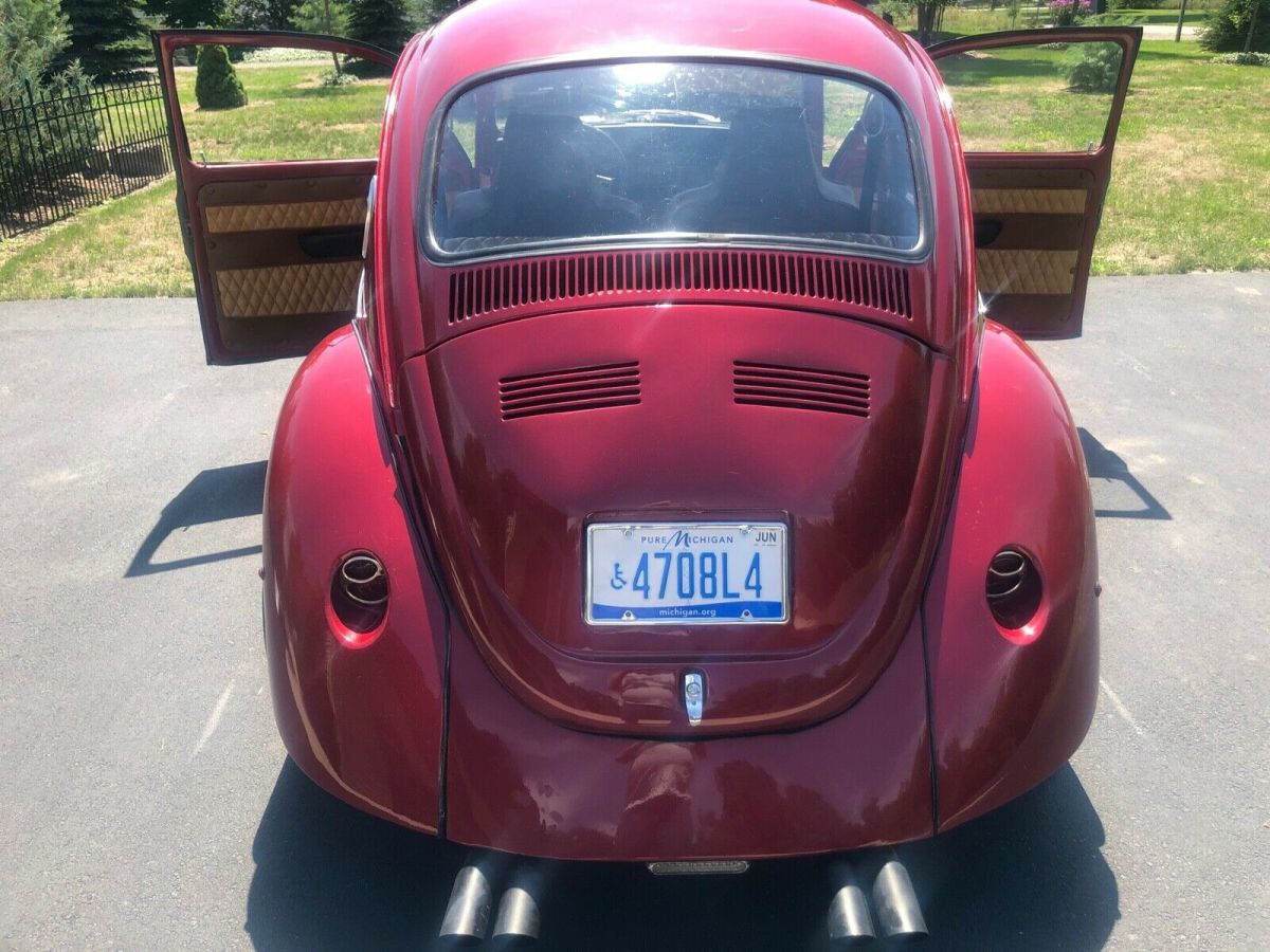1972 volkswagen super beetle. rescued & restored to show quality. turn key car