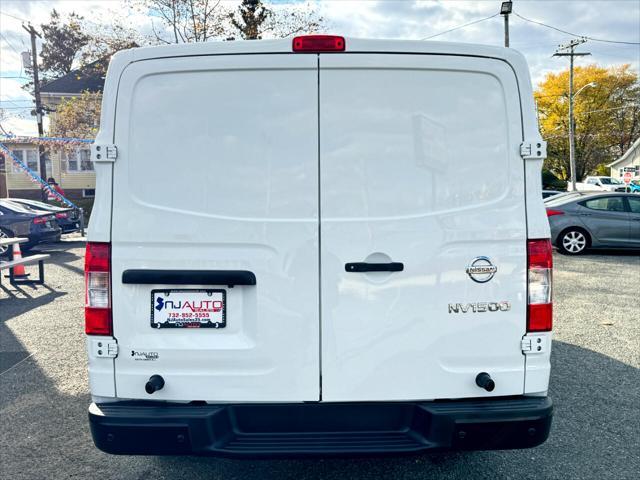 2017 nissan nv cargo nv1500 sv v6
