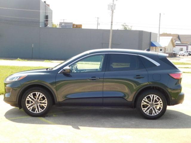 2022 ford escape sel
