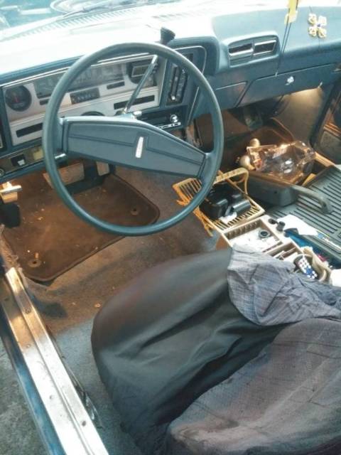 1975 oldsmobile omega blue 4 door sedan 101,000 original miles 350 v8