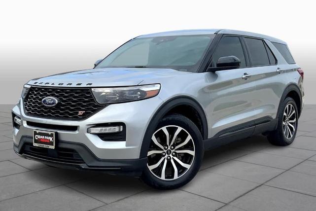 2022 ford explorer st