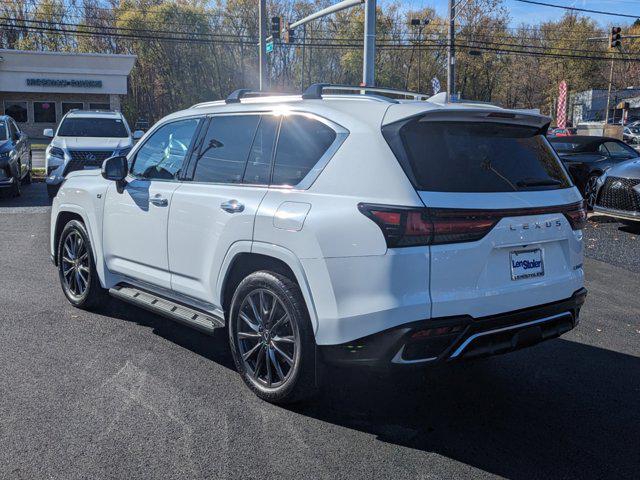 2023 lexus lx 600 base